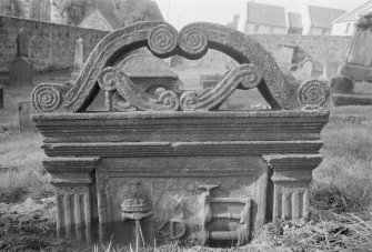 View of gravestone dated 1720 and with initials 'IM KD' in the churchyard of Alloa Old Parish Church.