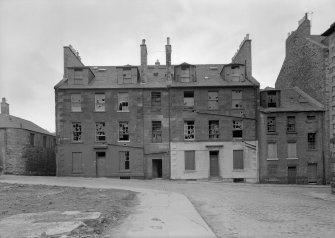 Edinburgh, 6-10 St James' Place.
General view before demolition.