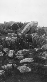 Chambered cairn, Loch Glen na Feannag.