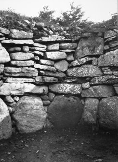 Detail of stones in north-east cairn interior.