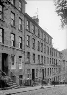 General view of 14-19 Salisbury Street, Edinburgh.