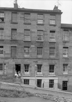 General view of 19 Salisbury Street, Edinburgh.