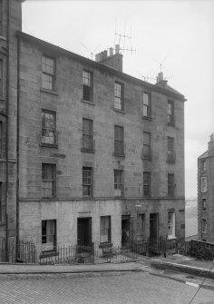 General view of 23-25 Salisbury Street, Edinburgh.