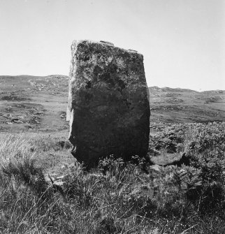 An Fan Uisken, standing stone.