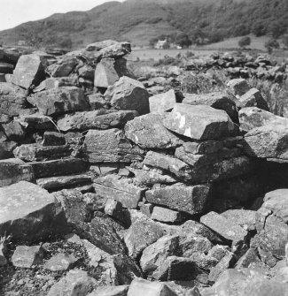 Dun nan Gall, stair and cell.