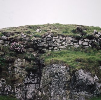 Muck, Caisteal an Duin Bhain. Fort. External face of fort wall, viewed from N.