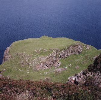 Eigg, Poll Duchaill, Fort. View from S.