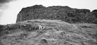 Broch, Tirefour Castle, Lismore.
View from SW.