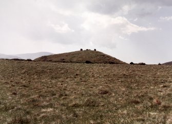 RCAHMS. Grave of Diarmaid, stone circle