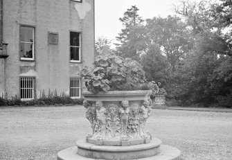 View of Italian basin, courtyard, Fyvie Castle.