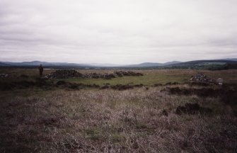 Glac Mhor: view of kiln-barn.