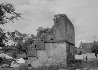 General view of dovecot, Rennyhill House, Kilrenny.