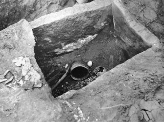 Excavation photograph; cist number 8.
