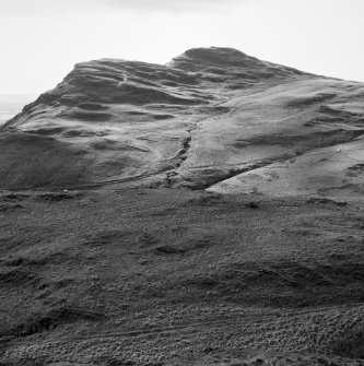 View of archaeological landscape at Quarterside of Lipney and Dumyat from east.