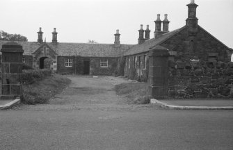 General view of Phantassie cottages.