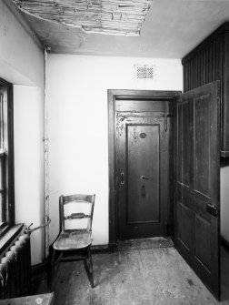 Interior.
First floor, E room, detail of safe.