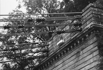 Detail of linkage units at head of pylon.