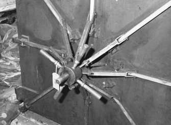 Interior.
Forth floor, detail of hand wheel, screw and levers on weft steaming oven.
