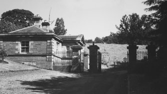 View from South looking up driveway toward Morven Cottage.