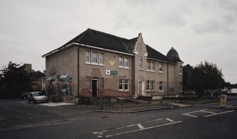 View of 2 Woodside Rd from West