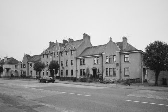 View of Drip Rd from South East