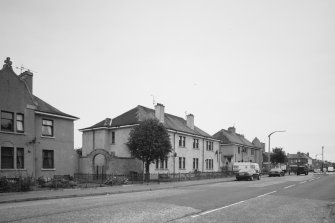 View of Drip Rd from South West