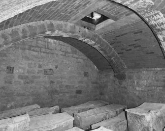 Interior.
Douglas vault, general view.