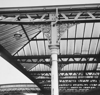 View of ironwork canopy supports on W platform.