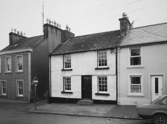 View of nos. 102, 104, 106 George Street from SW.