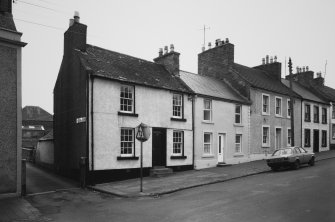 View of 104, 106, 108, 110 George Street from NW.