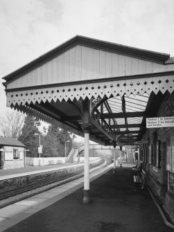 Detailed view from SW of awning attached to station offices on S-bound platform