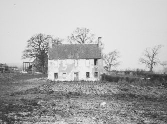 South elevation of house prior to restoration
