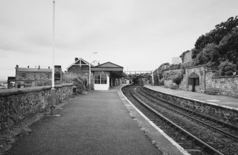 Burntisland, Forth Place, Burntisland Station
General view from E of station, showing main offices and canopy on S platform (left), shelter on N platform (right), and footbridge