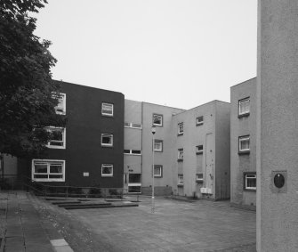 Phase 3, 18-28 High Street, view from South West