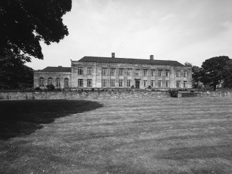 Offices - view of rear frontage from the South