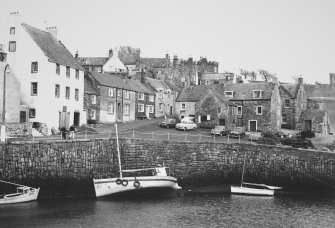 North quay, showing vertical masonry and inserted patch