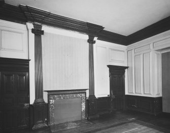 Interior - ground floor, east wing, south apartment (dining room), view from south west