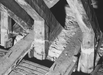 Interior - attic storey, detail of ashlar pieces at wall-head