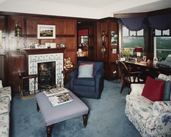 Interior. View of groumd floor entrance hall from ESE