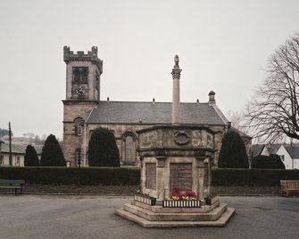 View from SE including war memorial in form of a mercat cross