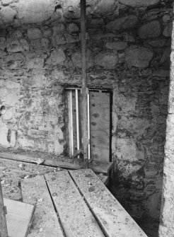 Fyvie Castle.
Detail of West wall during restoration.