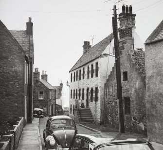 General view of 18 North High Street.