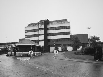 Aberdeen, 1 Altens Farm Road, Shell U.K. Exploration & Production Ltd.
General view of principal block from South-East.