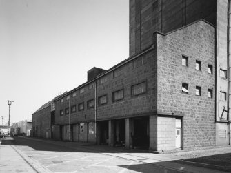 Aberdeen, Blaikie's Quay.
General view from North-West.