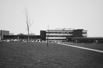 Aberdeen, Bridge of Don, Braehead Way, Bridge of Don Academy, Community Education Centre and Swimming Pool.
General view from North-West.