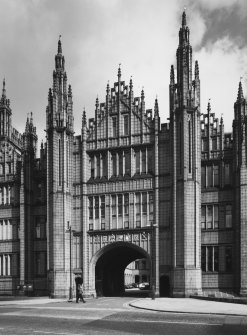 Aberdeen, Broad Street, Marischal College.
General view of main entrance from South-West.