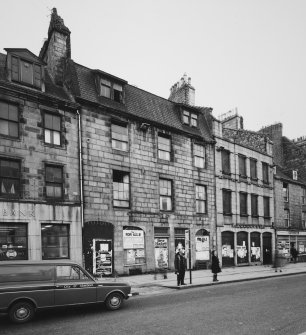 Aberdeen, 40-52 Castle Street.
General view from North.