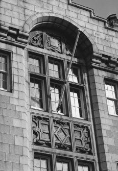 Dee Street front, window, detail