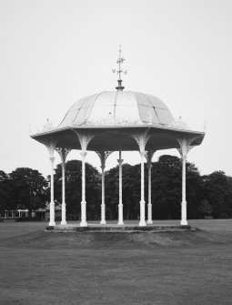 Aberdeen, Duthie Park, Bandstand.
General view from South-West.