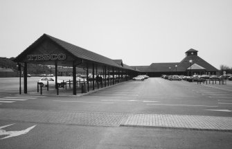 Aberdeen, Danestone Shopping Centre, Tesco Store.
General view from West.